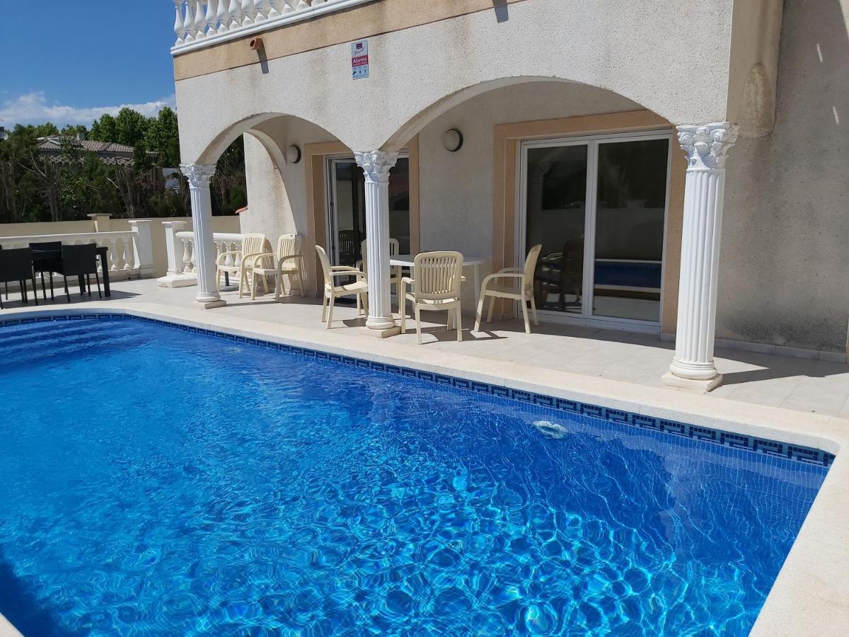 艾姆布里亚布拉瓦Casa Amb Piscina Privada别墅 外观 照片